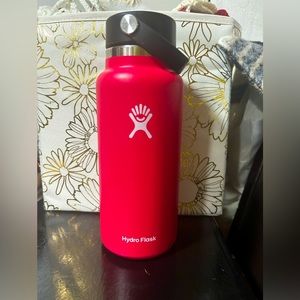 Pink Hydroflask